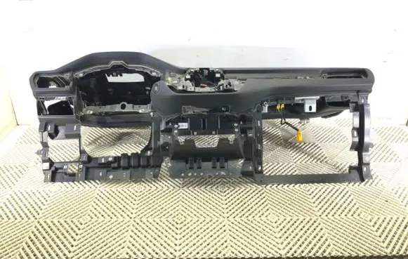 Ford Escape IV Dashboard