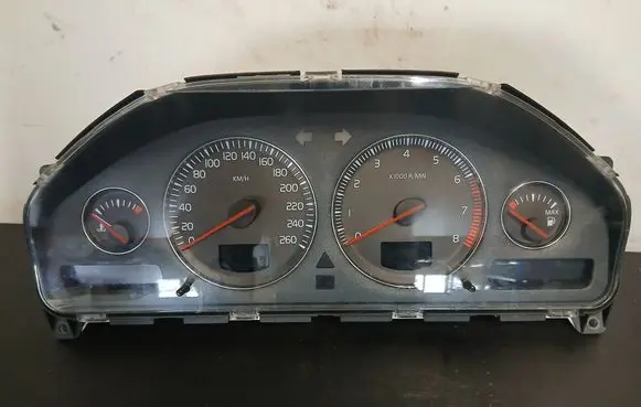 Volvo XC90 Speedometer (instrument cluster) 30746111 8602891 69594850T