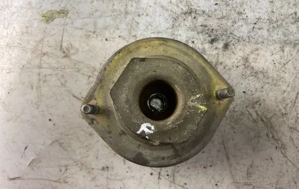 Daihatsu Sirion Front upper strut mount 