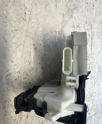Audi Q5 SQ5 FY Front door lock 8X1837016