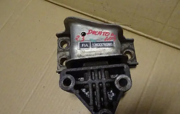 Fiat Ducato Engine mount bracket 1363376080