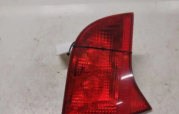 Audi A4 S4 B7 8E 8H Tailgate rear/tail lights 8E9945093 484501 ULO749001