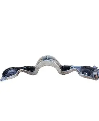 BMW 3 E46 Rear differential/diff mount bracket 1095990