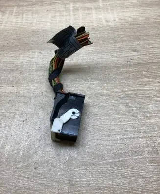 BMW 3 E90 E91 Plug wire 6928670