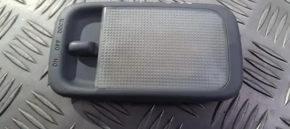 Toyota Previa (XR30, XR40) II Front seat light