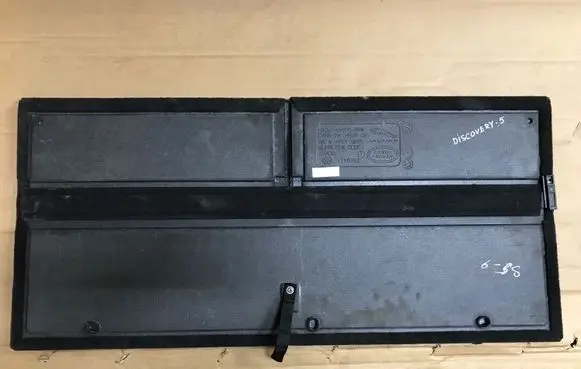 Land Rover Discovery 5 Trunk/boot floor carpet liner HY3245456BG