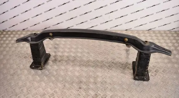 BMW X5 E70 Front bumper cross member 7165458