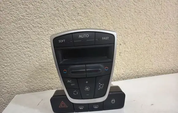 Renault Laguna III Climate control unit 275100002R