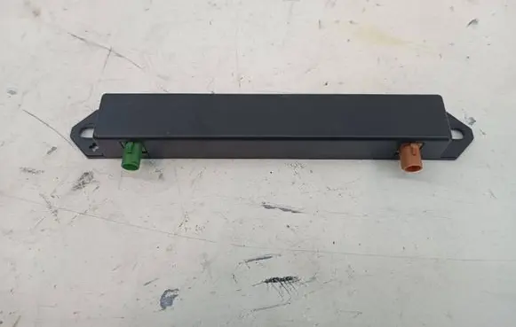 Dodge PickUp RAM SRT-10 Antenna control unit P68306857AA 00534042660 40908H