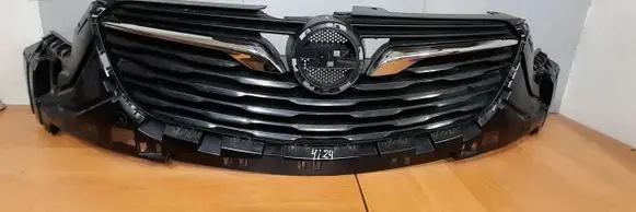 Opel Crossland X Front bumper upper radiator grill MIA11475