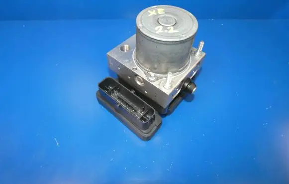 Jaguar XE ABS Pump GX7314F447