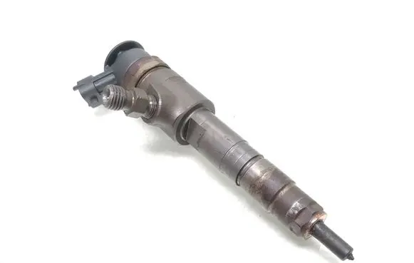 Fuel injector