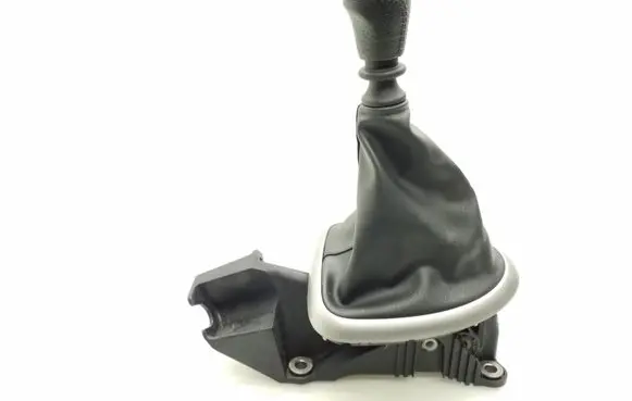Nissan Qashqai Gear shifter/selector JD500 50390194