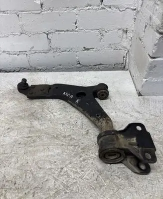 Ford Kuga II Front lower control arm/wishbone 