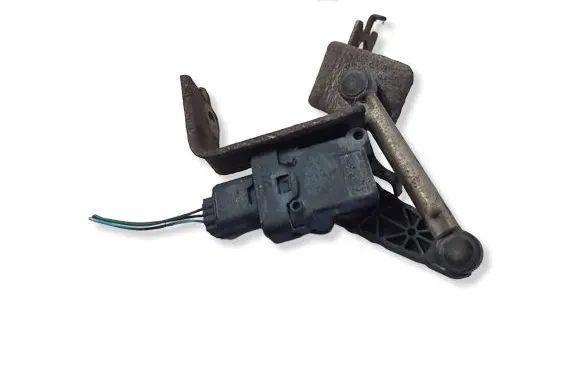 Nissan X-Trail T32 Air suspension front height level sensor 538124BA0A