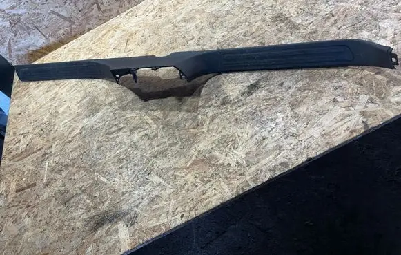 Audi Q7 4L Front sill trim cover 4L0853369