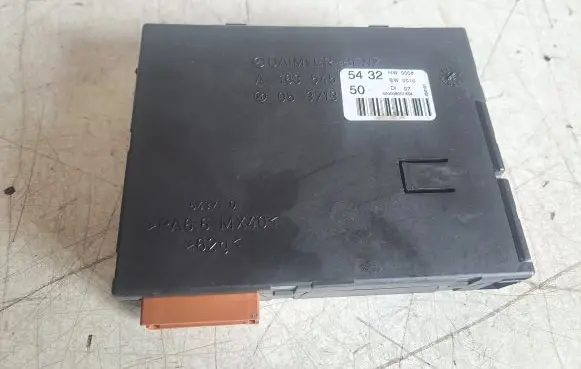 Mercedes-Benz ML W163 Comfort/convenience module A1635455432
