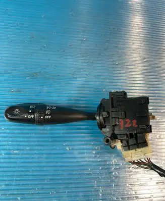 Toyota Corolla E120 E130 Indicator stalk 1736482