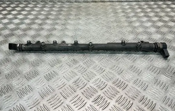 BMW X5 E70 Fuel main line pipe 7795514