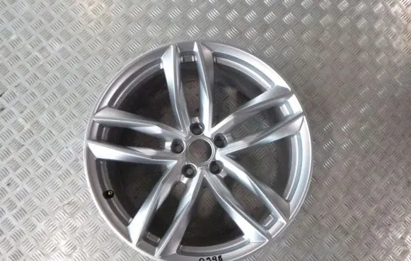 Audi A6 C7 R20 alloy rim 
