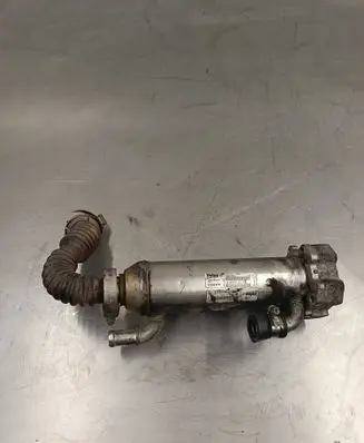 Volvo V70 EGR valve cooler 880766L 500863030