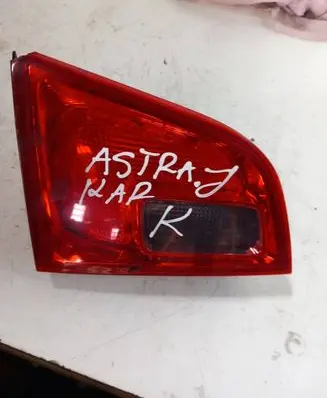 Opel Astra J Tailgate rear/tail lights