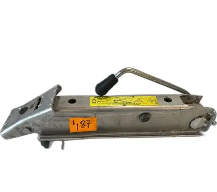 Volkswagen Polo IV 9N3 Holder (bracket) 6Q0011031D
