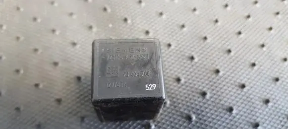 Opel Zafira A Other relay GM90464760 90464760