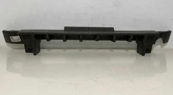 Front bumper foam support bar