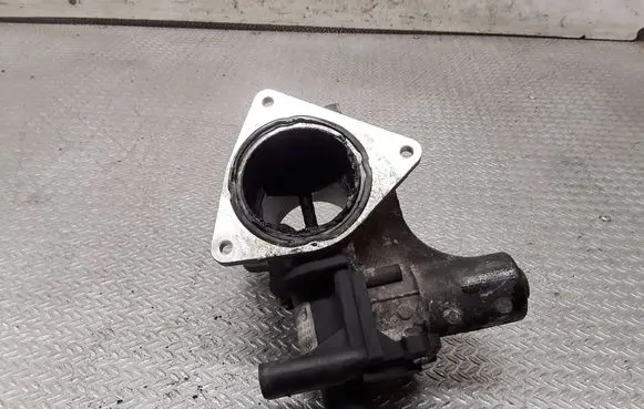 Volkswagen Crafter EGR valve 076131601B