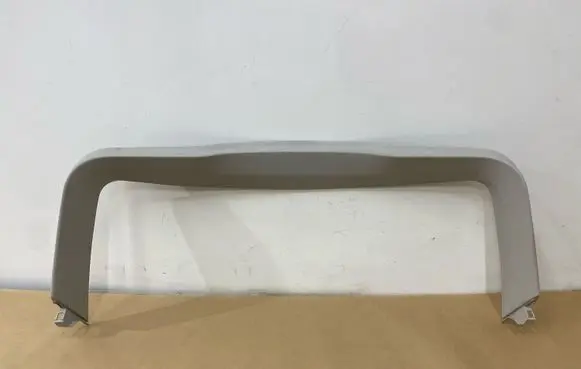 Mercedes-Benz C W205 Tailgate trim A2057400371