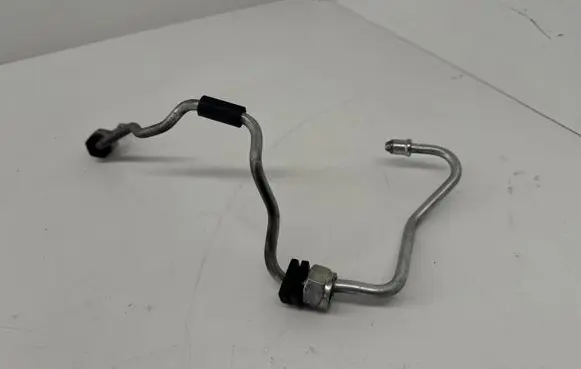 BMW X1 E84 Fuel line pipe