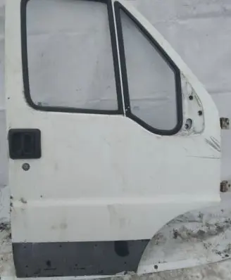 Fiat Ducato Front door balta