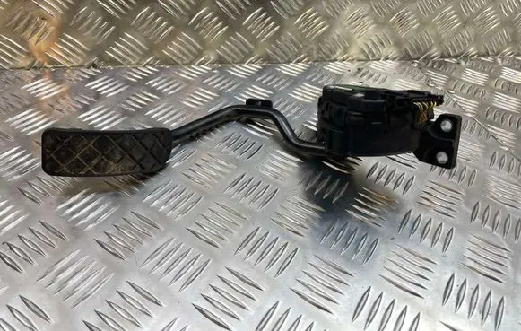 Audi A8 S8 D3 4E Accelerator throttle pedal 4E2723523C