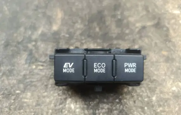 Toyota Auris E180 Other switches/knobs/shifts 8497002060A