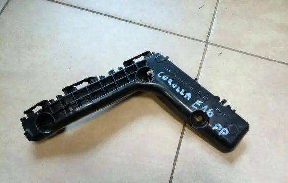 Toyota Corolla E160 E170 Front bumper mounting bracket 5211502250 NE67199