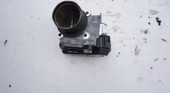 Renault Laguna III Throttle valve 8200987453B