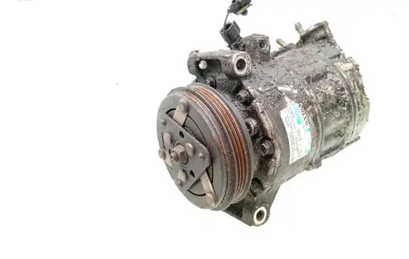 Volvo V70 Air conditioning (A/C) compressor (pump) 31315453