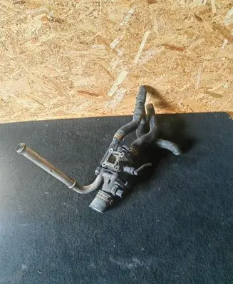 Chevrolet Cruze Thermostat/thermostat housing 55579951