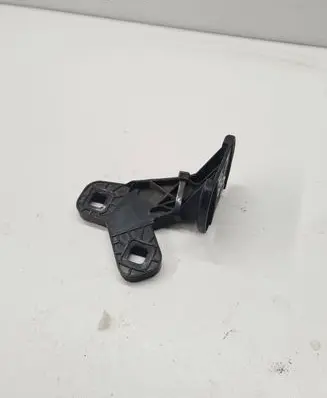 BMW 7 E38 Front bumper mounting bracket 8193158