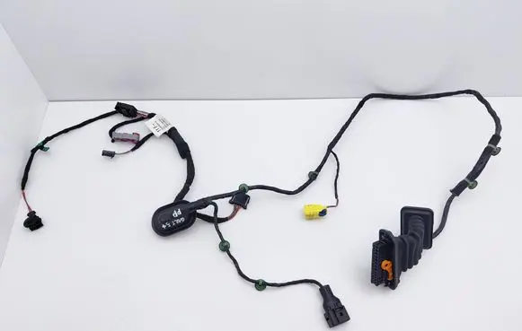 Volkswagen Golf Plus Front door wiring loom/harness boot 5M1971121F