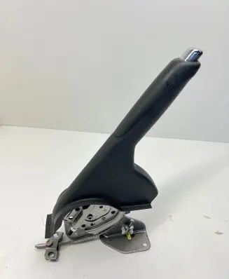 Suzuki Swift III Hand brake release handle 