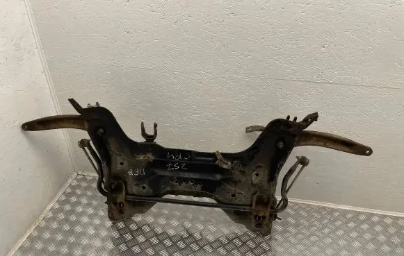 Citroen C4 I Picasso Front subframe