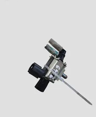 Mitsubishi L200 Turbo solenoid valve K5T46494 8Z19