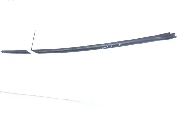 Volkswagen Golf VI Windshield trim 5K0854320