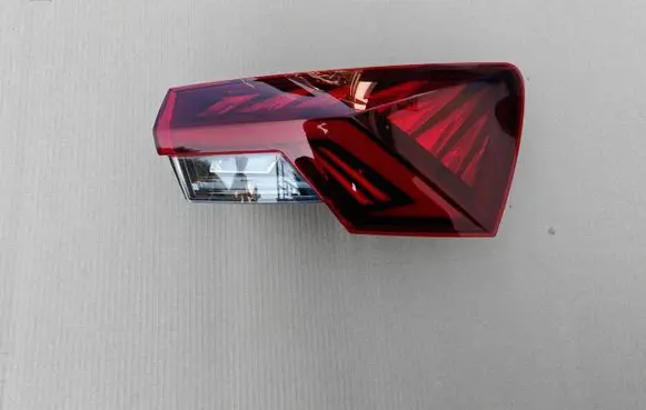Skoda Octavia Mk4 Rear/tail lights 5F3945208A 0021396608 KK17HGH3