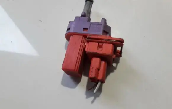 Ford Focus Brake pedal sensor switch 98AB7C534AA 98AB-7C534-AA