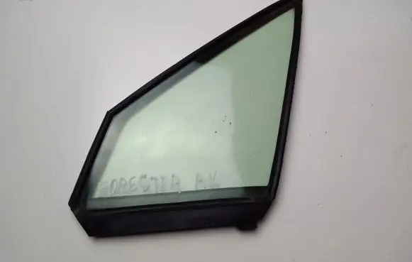 Subaru Forester SH Front triangle window/glass 61284SG010