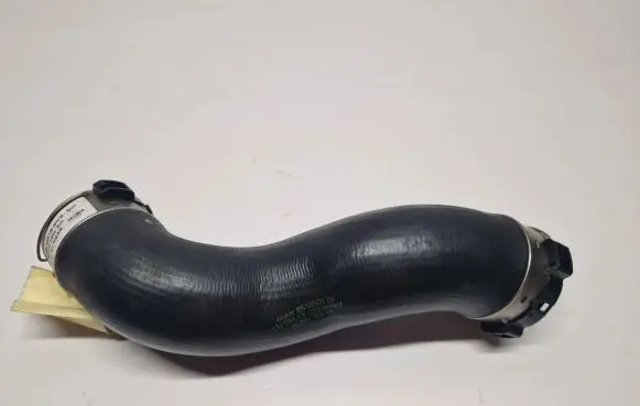 BMW 6 F06 Gran coupe Intercooler hose/pipe 11279412 8516509 564080705