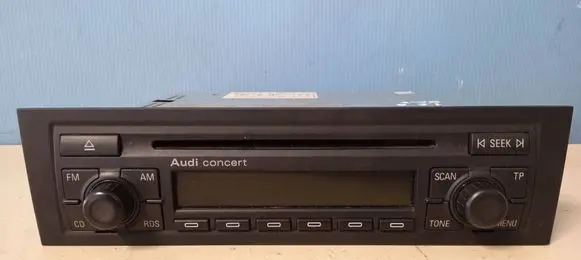Audi A3 S3 8P Radio/CD/DVD/GPS head unit AUZ2Z3D1103901